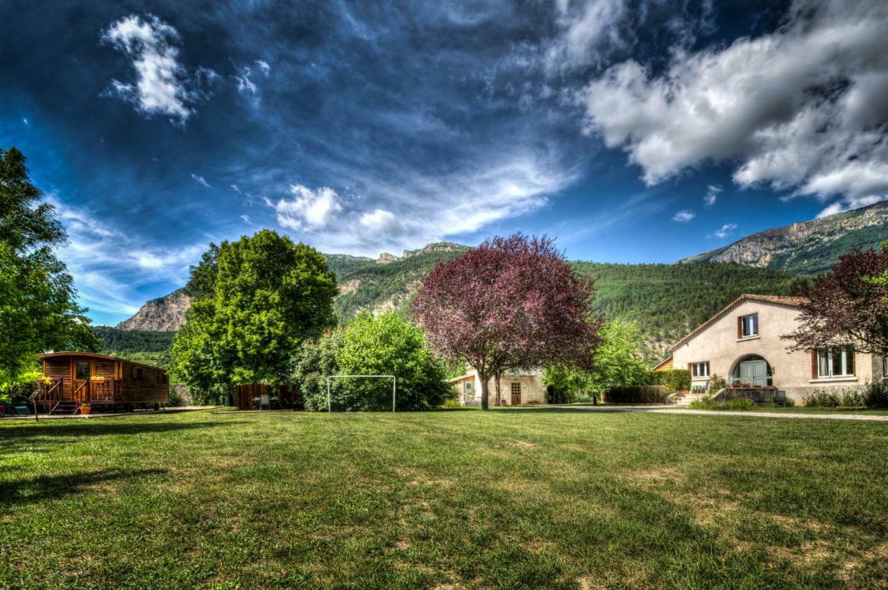 L'Enclos B&B Châtillon-en-Diois Dış mekan fotoğraf